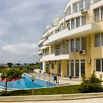 Sunset Complex Hotel 3*