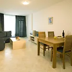 Sunset Complex 3*