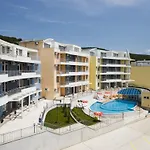 Sunset Complex Hotel 3*