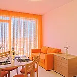 Sunset Complex Kosharitsa