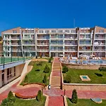 Sunset Complex 3*